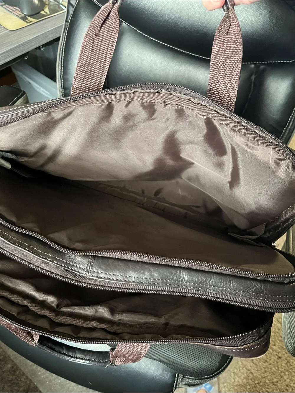 Kenneth Cole Reaction Brown Leather Briefcase Laptop Bag